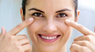 Revealing The Difference Between Under-Eye Cream & Serum